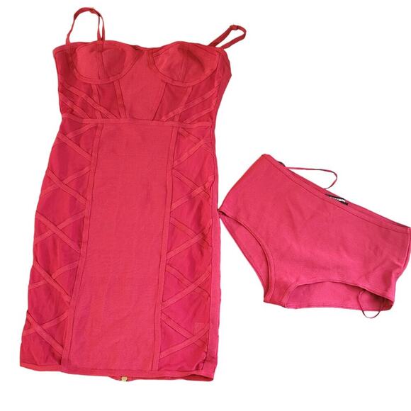NWT Fashion Nova Medium red/wine  slow song bandage dress - Picture 1 of 11